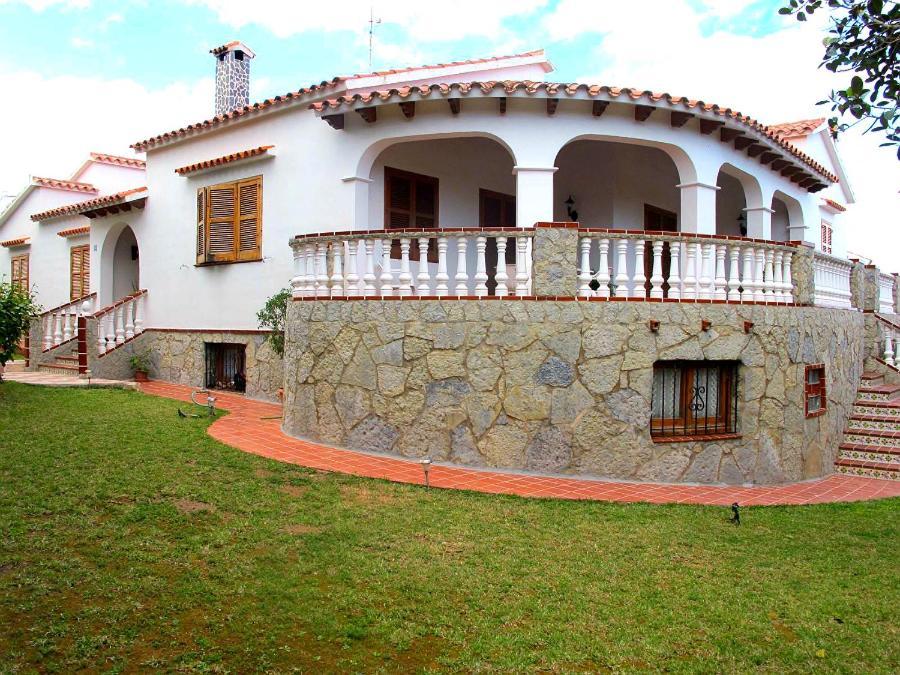 Santa Ana Villa Es Castell  Exteriör bild
