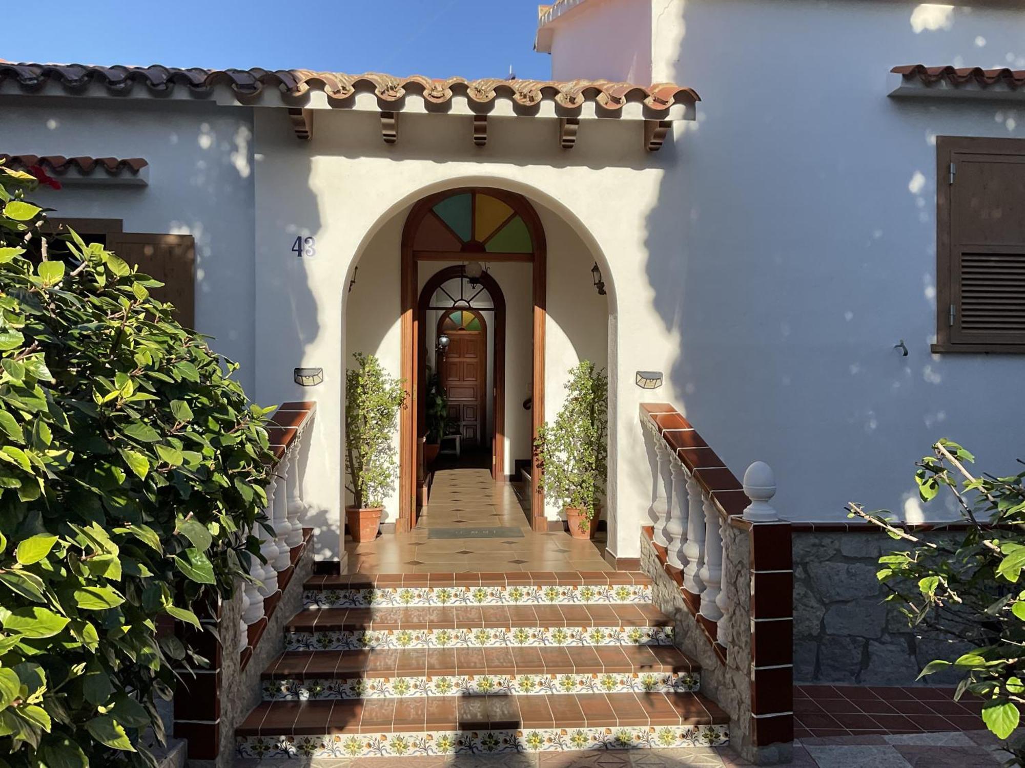 Santa Ana Villa Es Castell  Exteriör bild